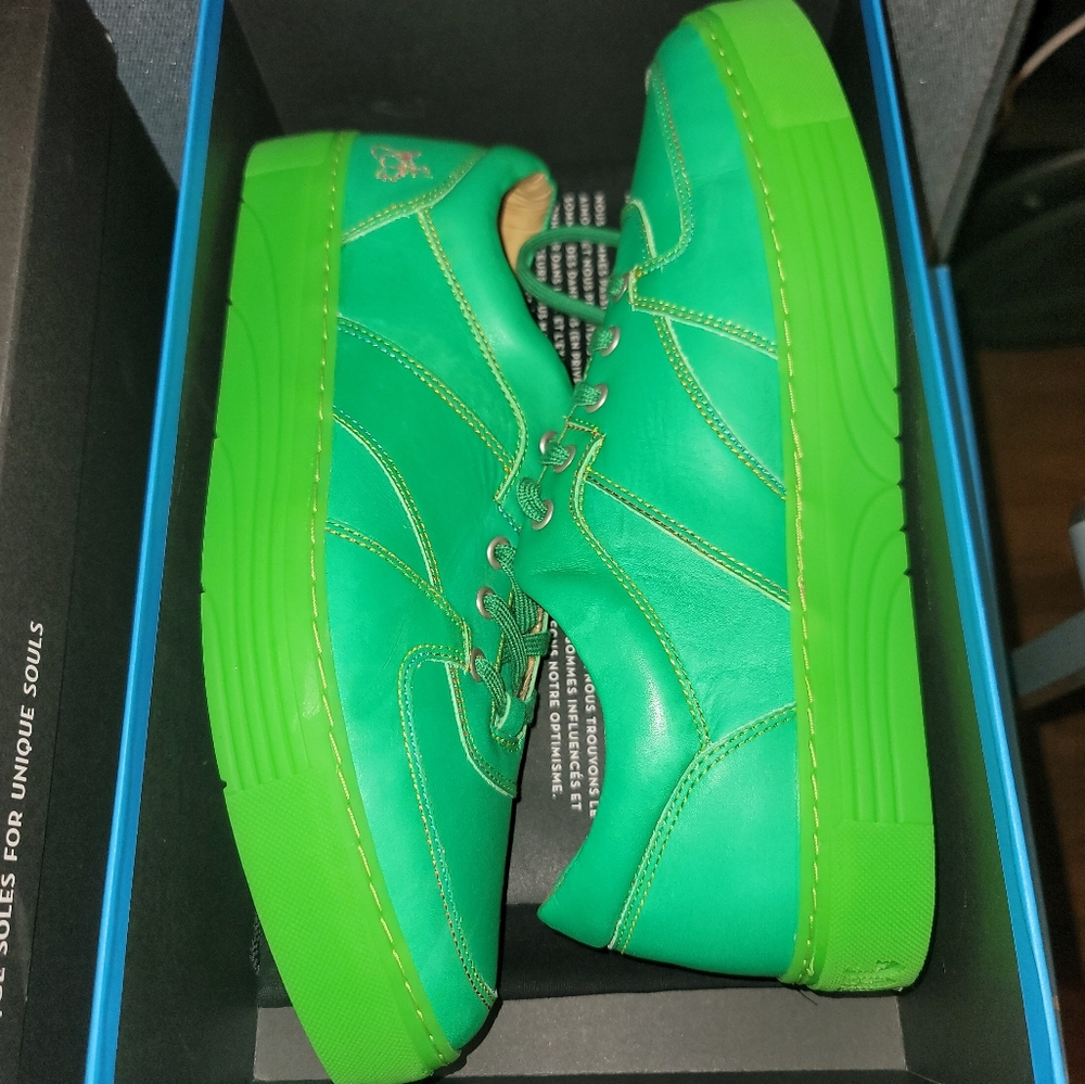 John Fluevog Limited Edition Green Leeside, BNIB (13M)